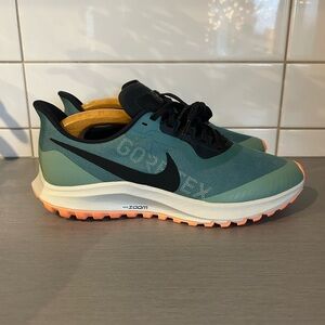 Nike Air Zoom Gore Tex Pegasus 36 Trail Running Shoes Women’s US10.5